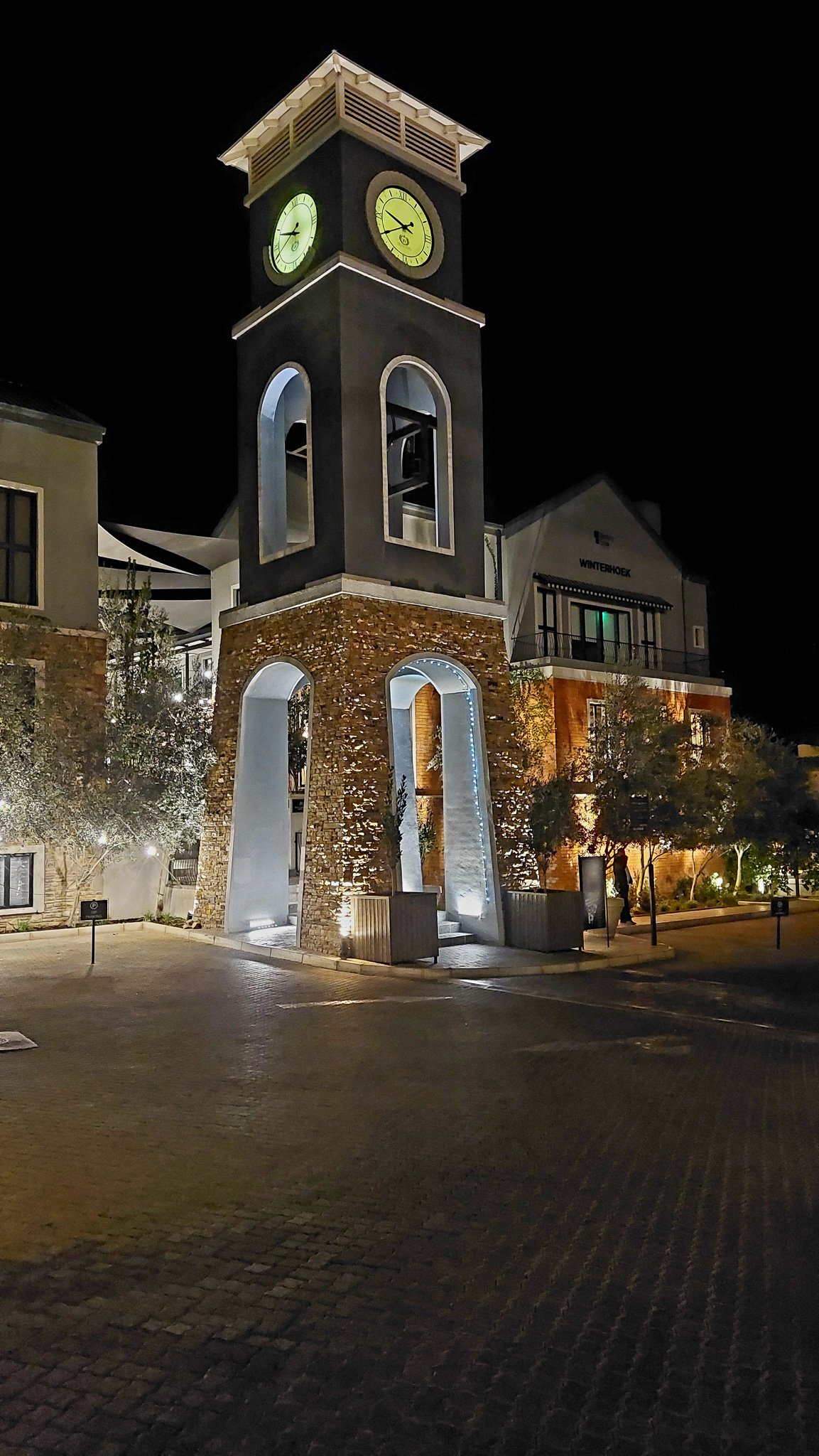 b_namibia23set05.jpg