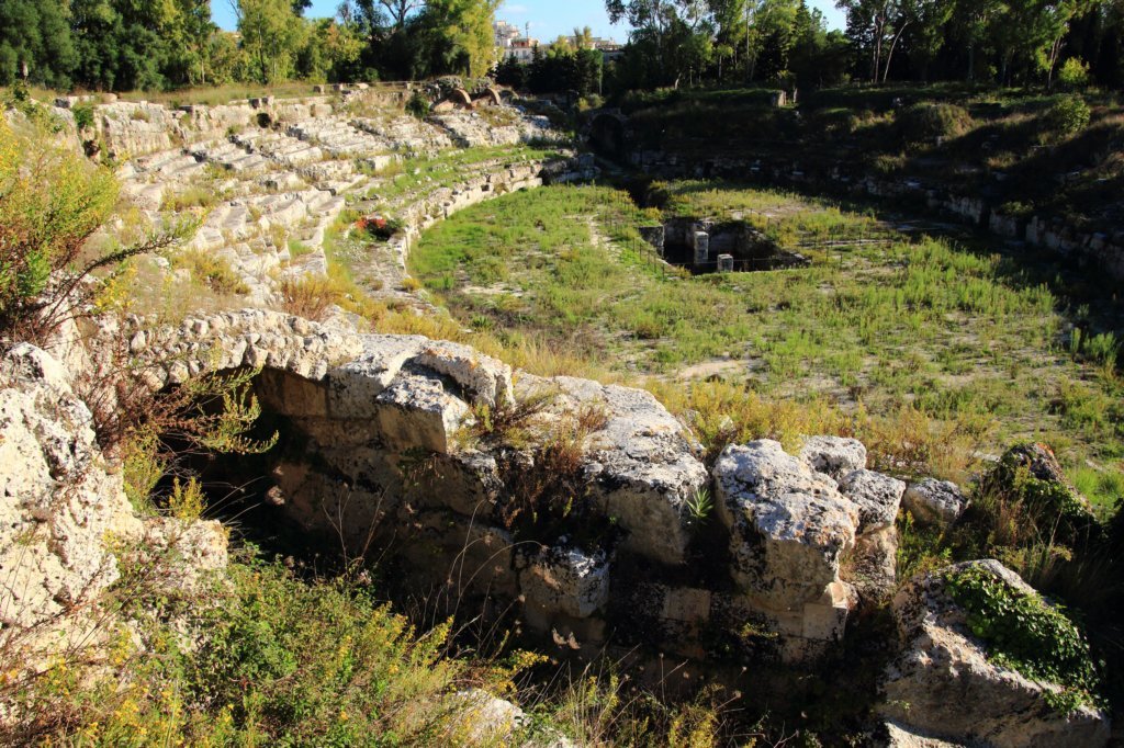 sicily302siracusa.jpg