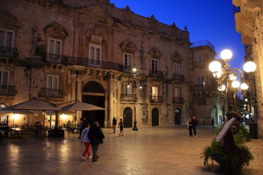 sicily309siracusa.jpg