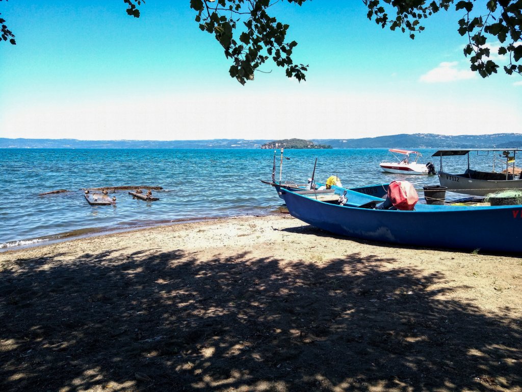 giu2796lagobolsena_marta.jpg